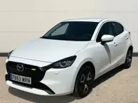 Usado Mazda 2 Center-Line 90 CV (66 kW) 2024 Blanco Utilitario