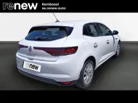 Usado Renault Mégane II Intens 115 CV (84 kW) 2021 Blanco Berlina