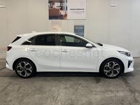 Usado Kia Ceed 136 CV (100 kW) 2019 Blanco Utilitario