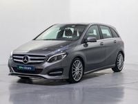 Usado Mercedes B200 150 CV (110 kW) 2019 Gris / plata Monovolumen