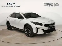 Usado Kia XCeed Style 150 CV (110 kW) 2025 Blanco SUV