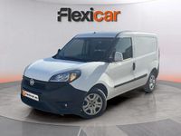 Usado Fiat Doblò Easy Plus 95 CV (69 kW) 2020 Blanco Monovolumen