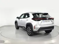 Usado Toyota Yaris Cross Active 116 CV (85 kW) 2023 Gris SUV