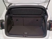 Usado VW T-Cross R-line 116 CV (85 kW) 2024 Blanco SUV