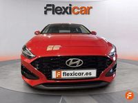 Usado Hyundai i30 120 CV (88 kW) 2024 Rojo Berlina