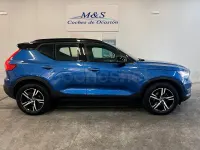 Usado Volvo XC40 R-Design 156 CV (114 kW) 2017 Azul SUV
