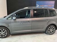 Usado VW Touran 105 CV (77 kW) 2015 Gris Monovolumen