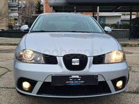Usado Seat Ibiza Reference 70 CV (51 kW) 2007 Gris / plata Utilitario