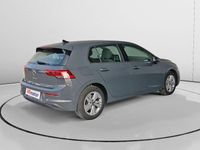 Usado VW Golf VIII Life 110 CV (80 kW) 2024 Gris / plata Berlina