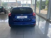Usado Ford Focus Titanium 125 CV (91 kW) 2016 Azul Berlina