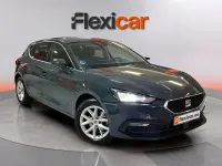 Usado Seat Leon Style 116 CV (85 kW) 2025 Gris Familiar