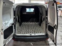 Usado Dacia Dokker Ambiance 75 CV (55 kW) 2017 Blanco Monovolumen