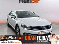 Usado VW Passat 122 CV (89 kW) 2020 Gris Berlina