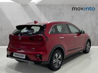 Usado Kia Niro 141 CV (103 kW) 2021 Rojo SUV
