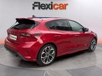 Usado Ford Focus ST-Line 125 CV (91 kW) 2023 Burdeos Utilitario
