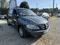 Usado SsangYong Rodius 165 CV (121 kW) 2007 Gris / plata Monovolumen