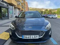 Usado Ford Focus Trend 120 CV (88 kW) 2020 Azul Familiar