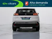Usado Peugeot 3008 Allure 130 CV (95 kW) 2024 Blanco SUV