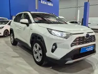 Usado Toyota RAV4 Hybrid Advance 218 CV (160 kW) 2021 Blanco SUV