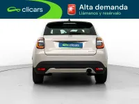 Usado Fiat 600 101 CV (74 kW) 2025 Beige SUV