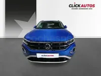 Usado VW T-Roc Life 150 CV (110 kW) 2024 Azul SUV