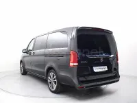 Usado Mercedes V250 Avantgarde 190 CV (139 kW) 2022 Gris / plata Monovolumen