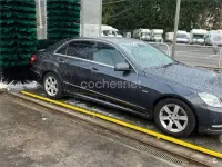 Usado Mercedes E200 Avantgarde Edition 136 CV (100 kW) 2012 Negro Berlina