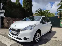 Usado Peugeot 208 Active 68 CV (50 kW) 2013 Blanco Utilitario