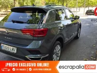 Usado VW T-Roc Advance 150 CV (110 kW) 2021 Gris SUV