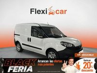 Usado Fiat Doblò Easy 105 CV (77 kW) 2022 Blanco Monovolumen