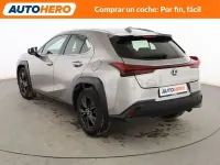 Usado Lexus UX Business Edition 184 CV (135 kW) 2022 Gris / plata SUV