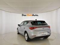 Usado Seat Leon Style 150 CV (110 kW) 2024 Gris/plata