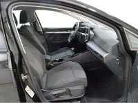 Usado VW Golf VIII Life 115 CV (84 kW) 2025 Negro Berlina