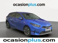 Usado Kia Ceed 101 CV (74 kW) 2025 Azul Utilitario
