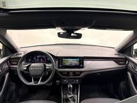 Usado Skoda Kamiq Monte Carlo 150 CV (110 kW) 2025 Gris plata SUV