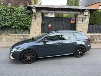 Usado Seat Leon 4Drive 300 CV (220 kW) 2020 Gris / plata Familiar