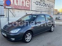Usado Ford Focus Trend 100 CV (73 kW) 2002 Negro Berlina