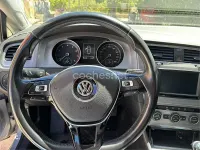 Usado VW Golf VII Advance 125 CV (91 kW) 2016 Gris / plata Berlina