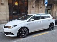 Usado Toyota Auris Hybrid Edition 136 CV (100 kW) 2018 Blanco Berlina