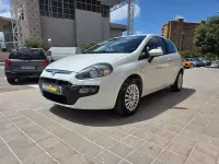 Usado Fiat Punto Evo Dynamic 69 CV (50 kW) 2011 Blanco Utilitario