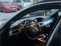 Usado BMW 318 143 CV (105 kW) 2009 Gris / plata Familiar