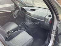 Usado Opel Meriva Enjoy 100 CV (73 kW) 2005 Gris / plata Monovolumen