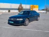 Usado Audi A8 Premium 372 CV (273 kW) 1996 Verde Berlina