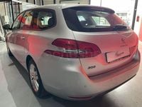 Usado Peugeot 308 SW Active 130 CV (95 kW) 2015 Blanco Familiar