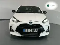 Usado Toyota Yaris Plus 115 CV (84 kW) 2023 Blanco Utilitario
