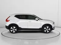 Usado Volvo XC40 Core 211 CV (155 kW) 2022 Blanco SUV
