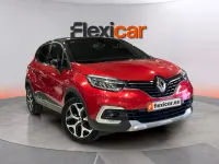 Usado Renault Captur Zen 120 CV (88 kW) 2018 Rojo SUV