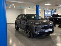 Usado Toyota Yaris Business Edition 116 CV (85 kW) 2022 Gris atomo (met) Utilitario