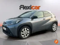 Usado Toyota Aygo 72 CV (52 kW) 2024 Azul