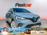 Usado Renault Clio Zen 86 CV (63 kW) 2020 Gris Utilitario